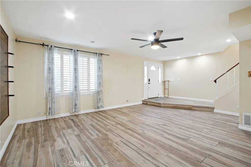 4164 Elizabeth Ct #NA - Photo 3 of 11