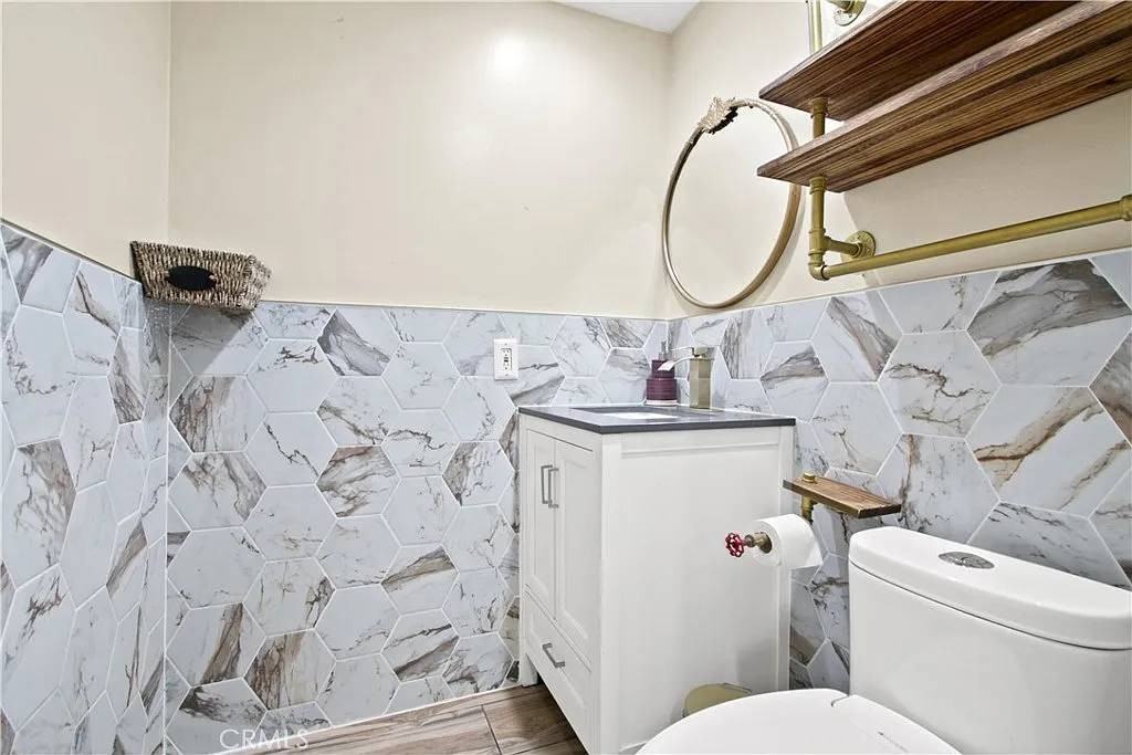 4164 Elizabeth Ct #NA - Photo 6 of 11