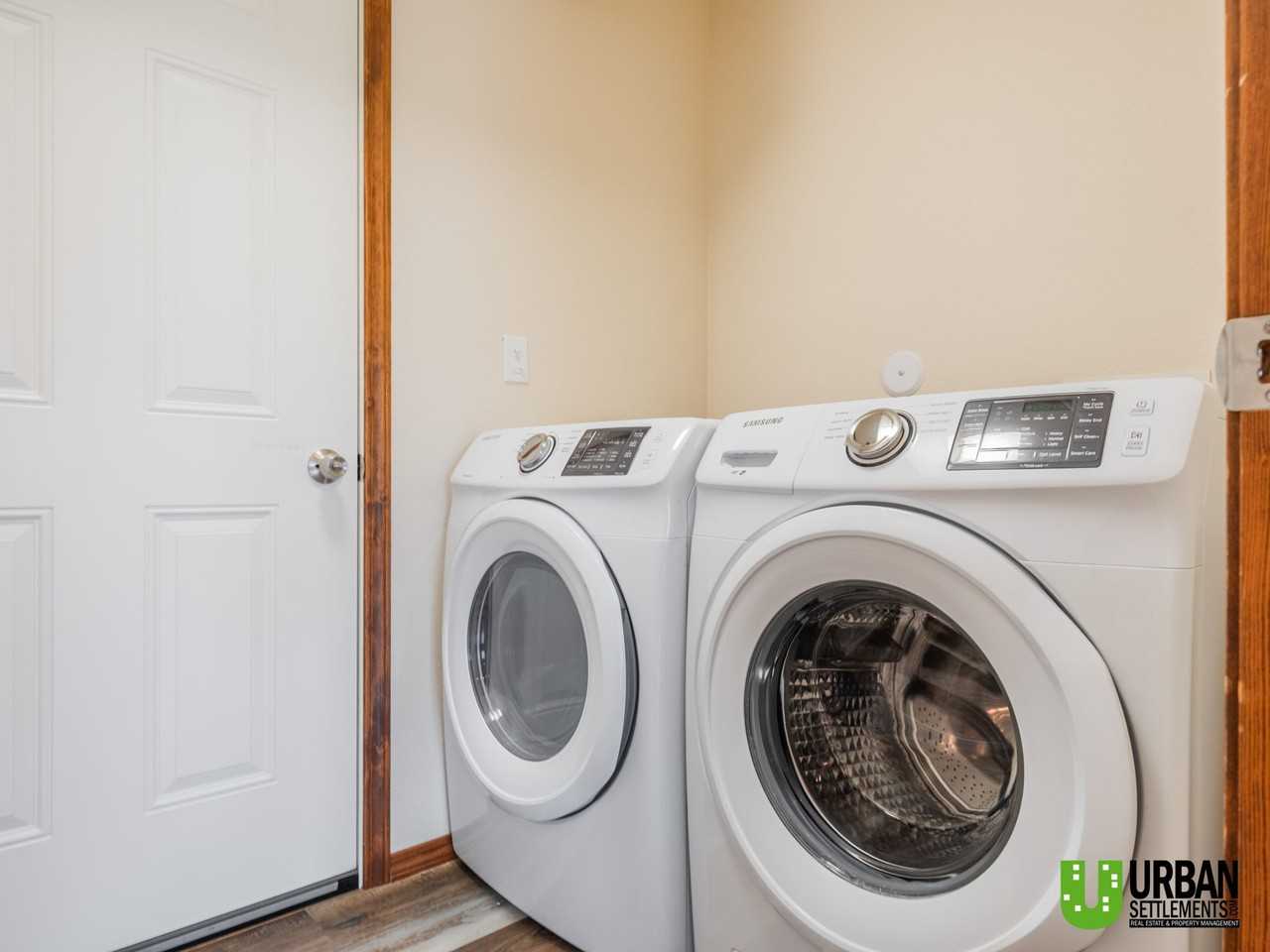 5519 E 14th Ave #5519 - Photo 4 of 24