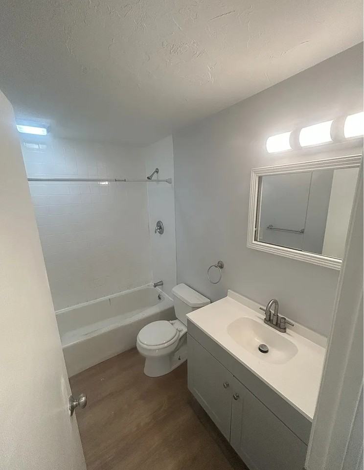 1671 Main St #2 - Photo 2 of 7
