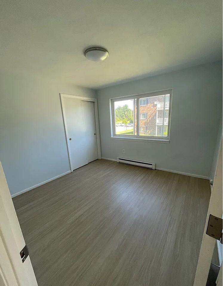 1671 Main St #2 - Photo 6 of 7