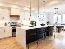 1643 14th Pl Ne #NA - Photo 1 of 1