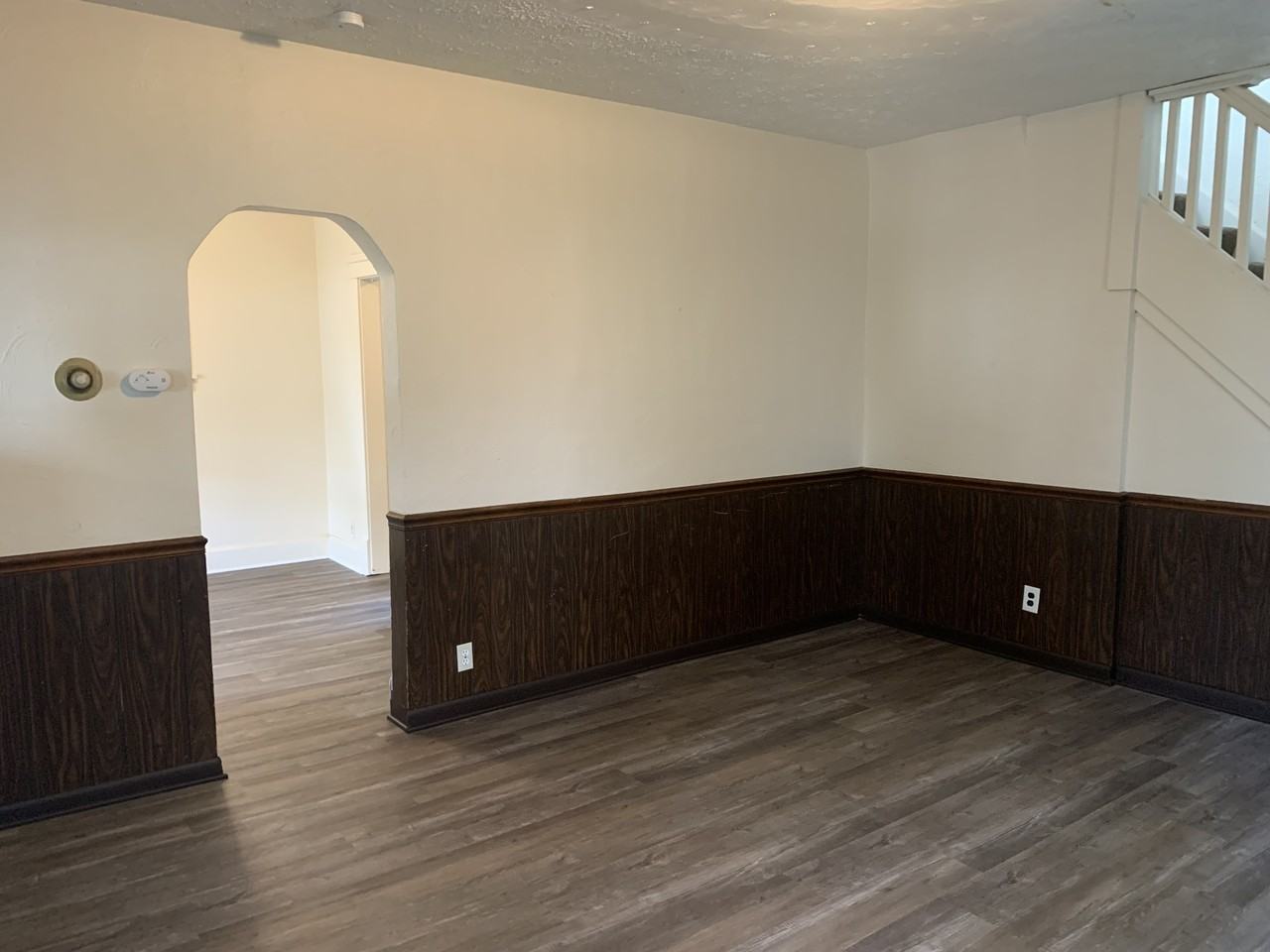 2724 Daleford Ave Ne #NA - Photo 4 of 16