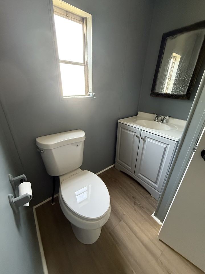 5640 Van Doren Ave #NA - Photo 5 of 9