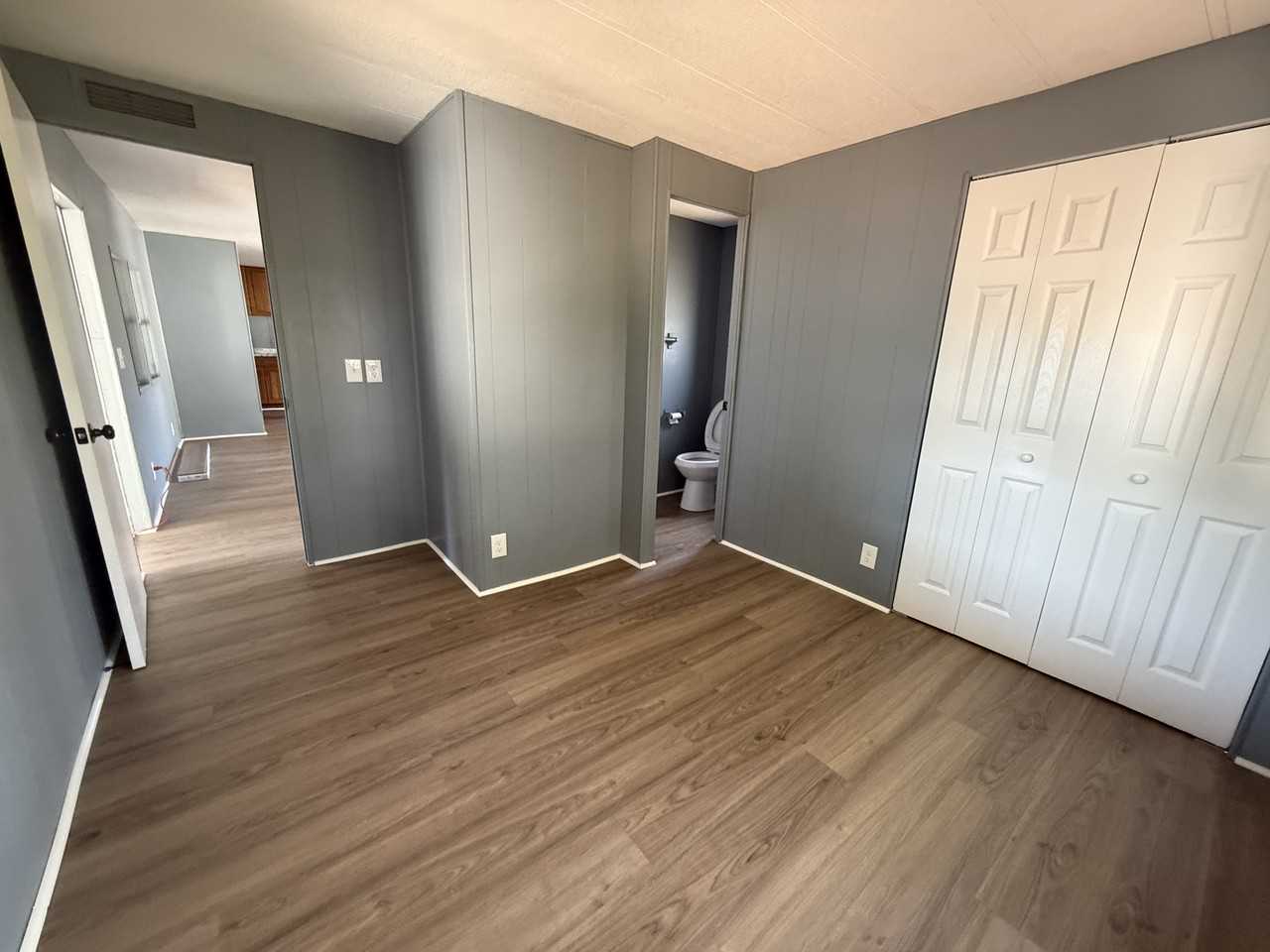 5640 Van Doren Ave #NA - Photo 6 of 9