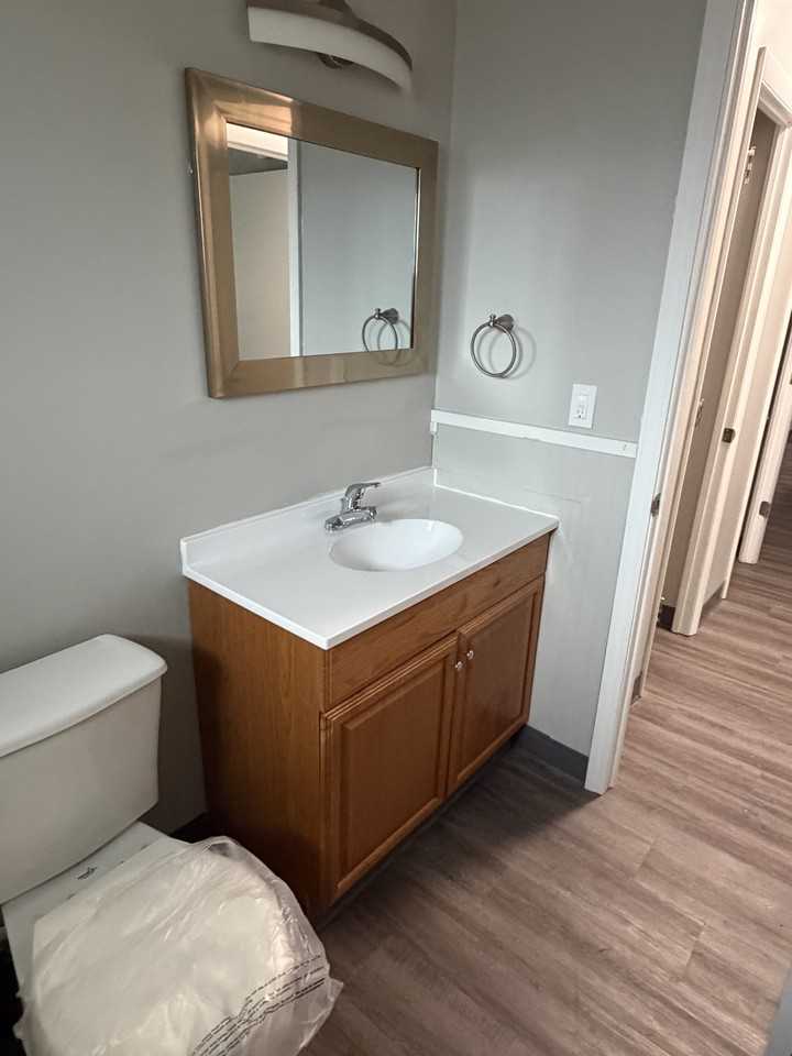 170 Spaulding Dr - Photo 5 of 6