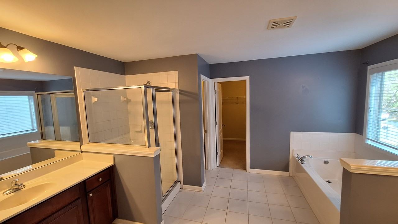 2885 Whitfield Ave #NA - Photo 2 of 22