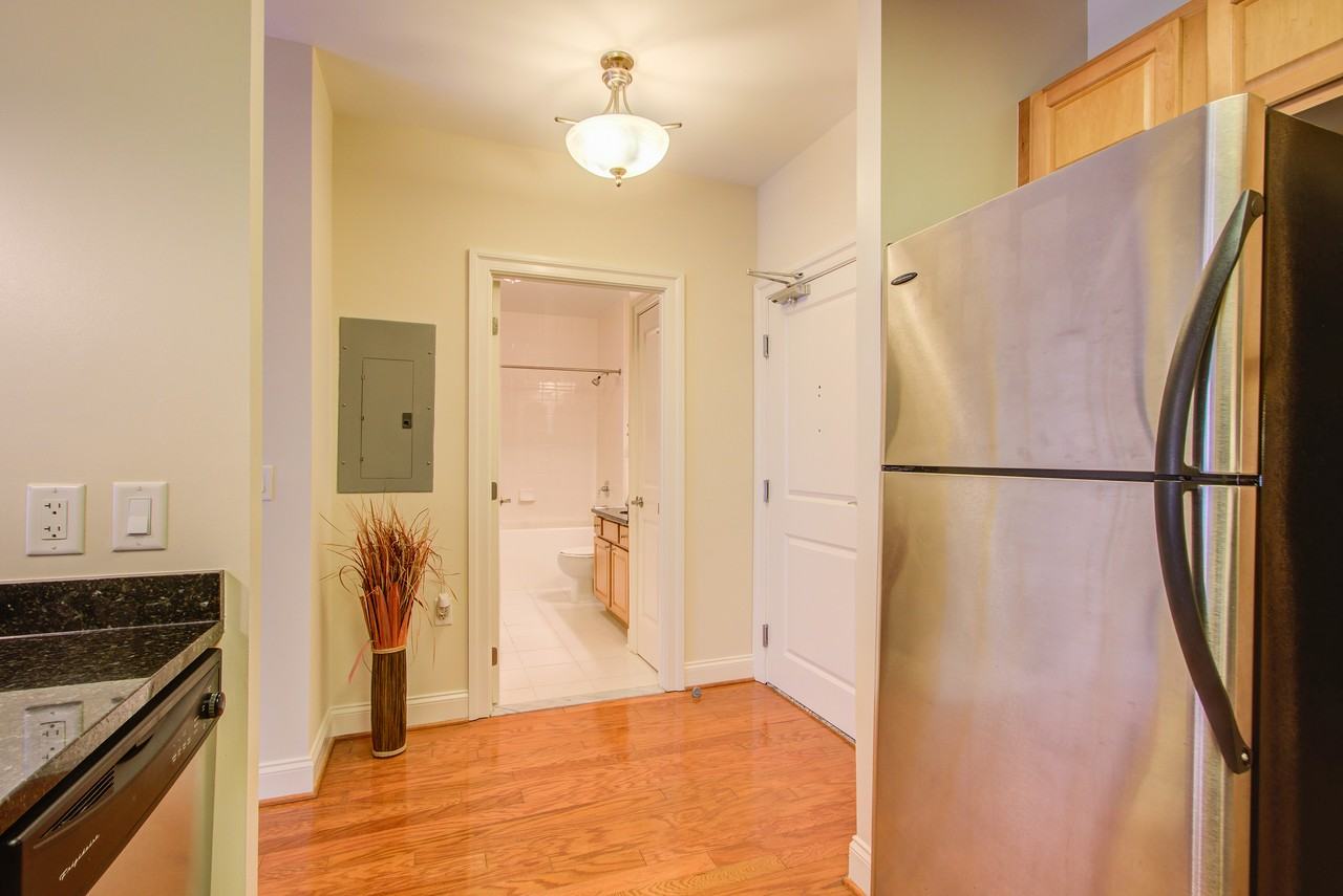 38 Maryland Ave #207 - Photo 2 of 8