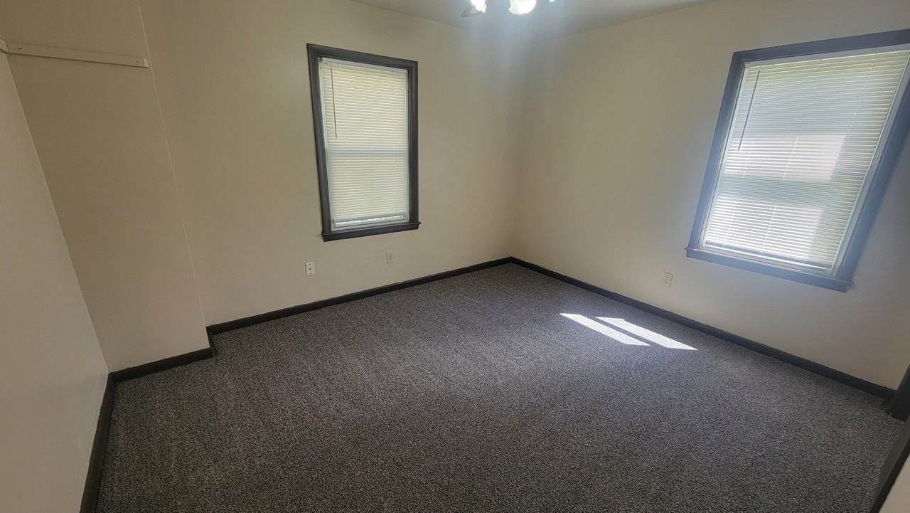 1450 Newton St #NA - Photo 5 of 5