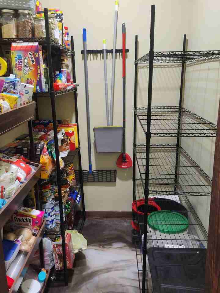 2504 E 32nd Ave #NA - Photo 2 of 18