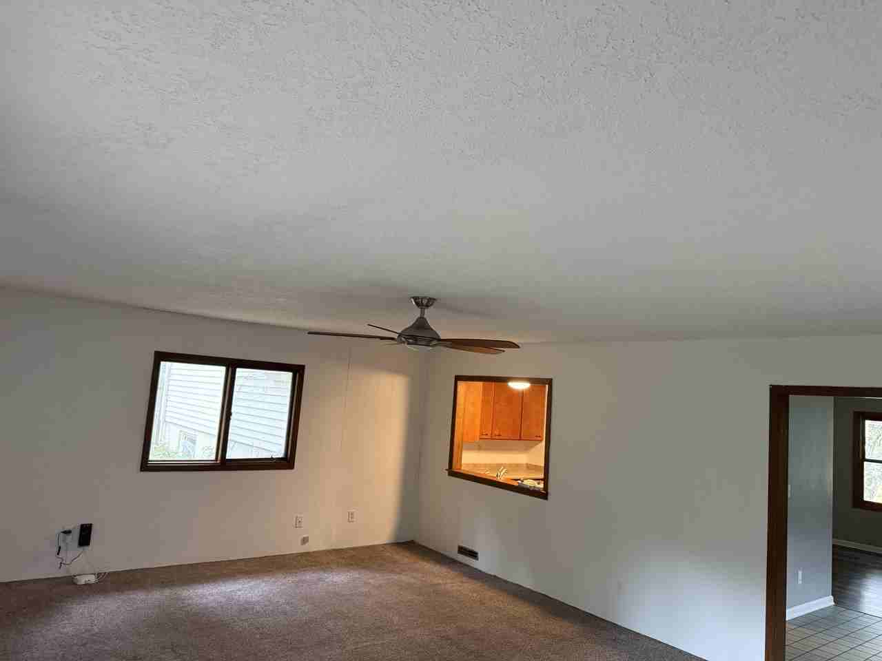 1704 Monterey Ct #NA - Photo 3 of 7