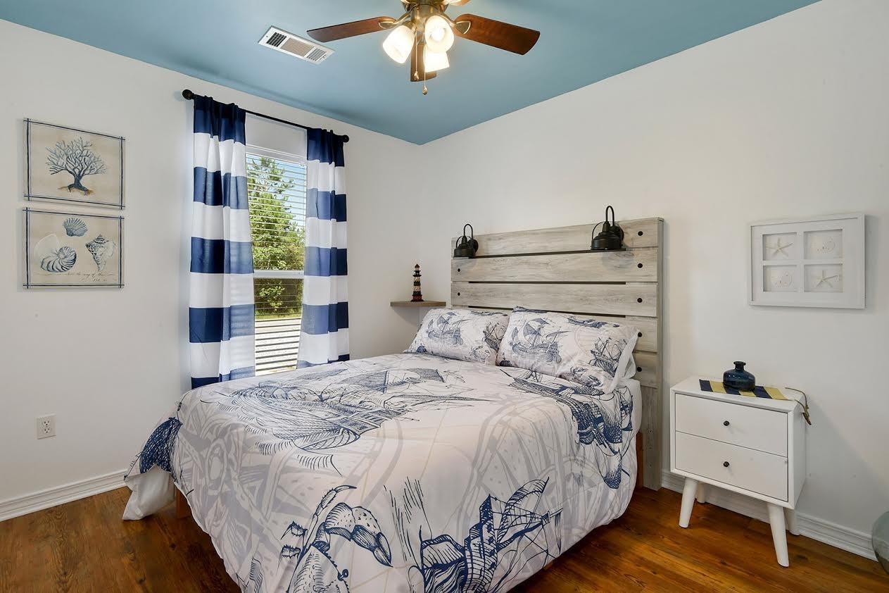 329 Davis St #NA - Photo 6 of 20