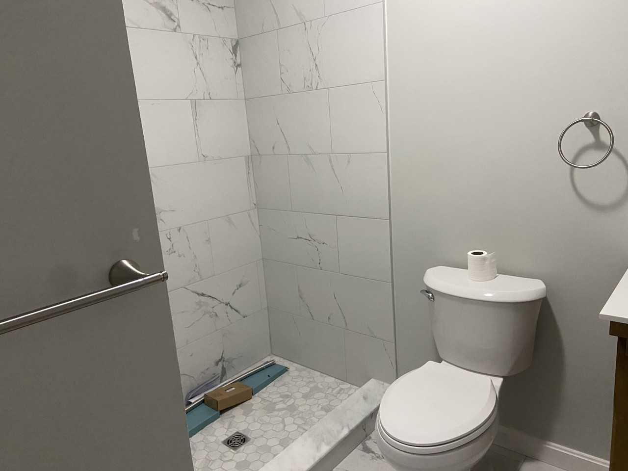 82 Montaup St #2 - Photo 5 of 8