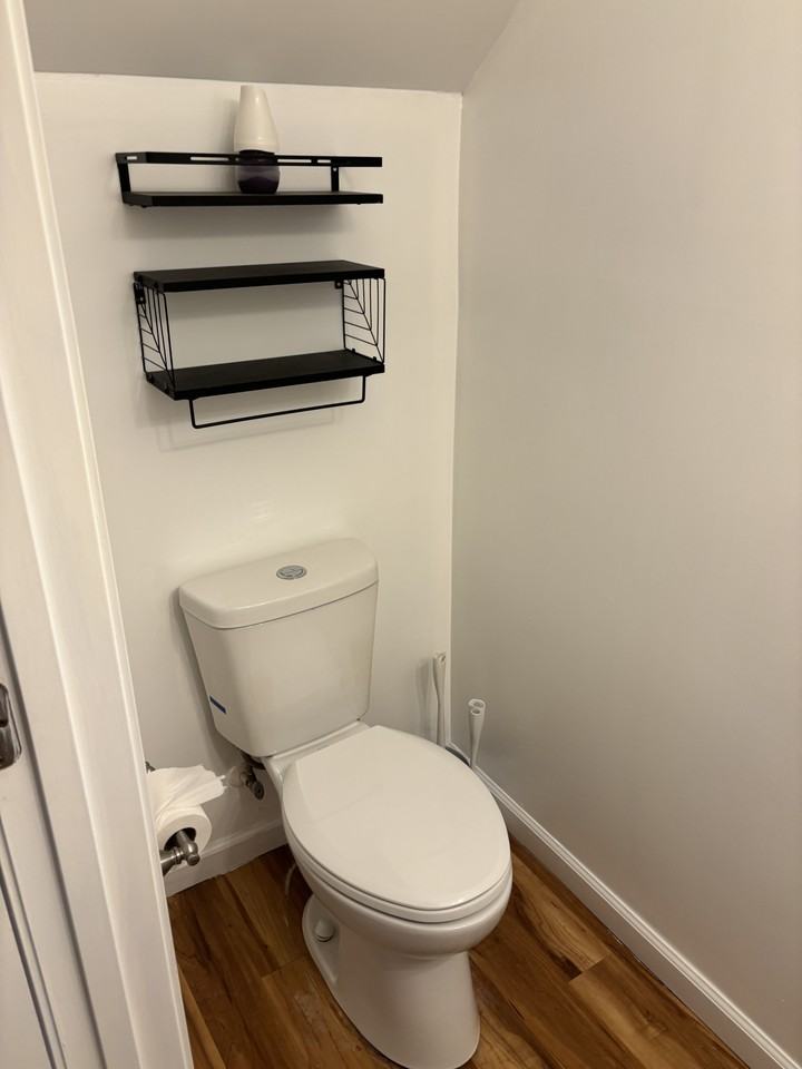 346 Mcdowell St #B - Photo 5 of 24