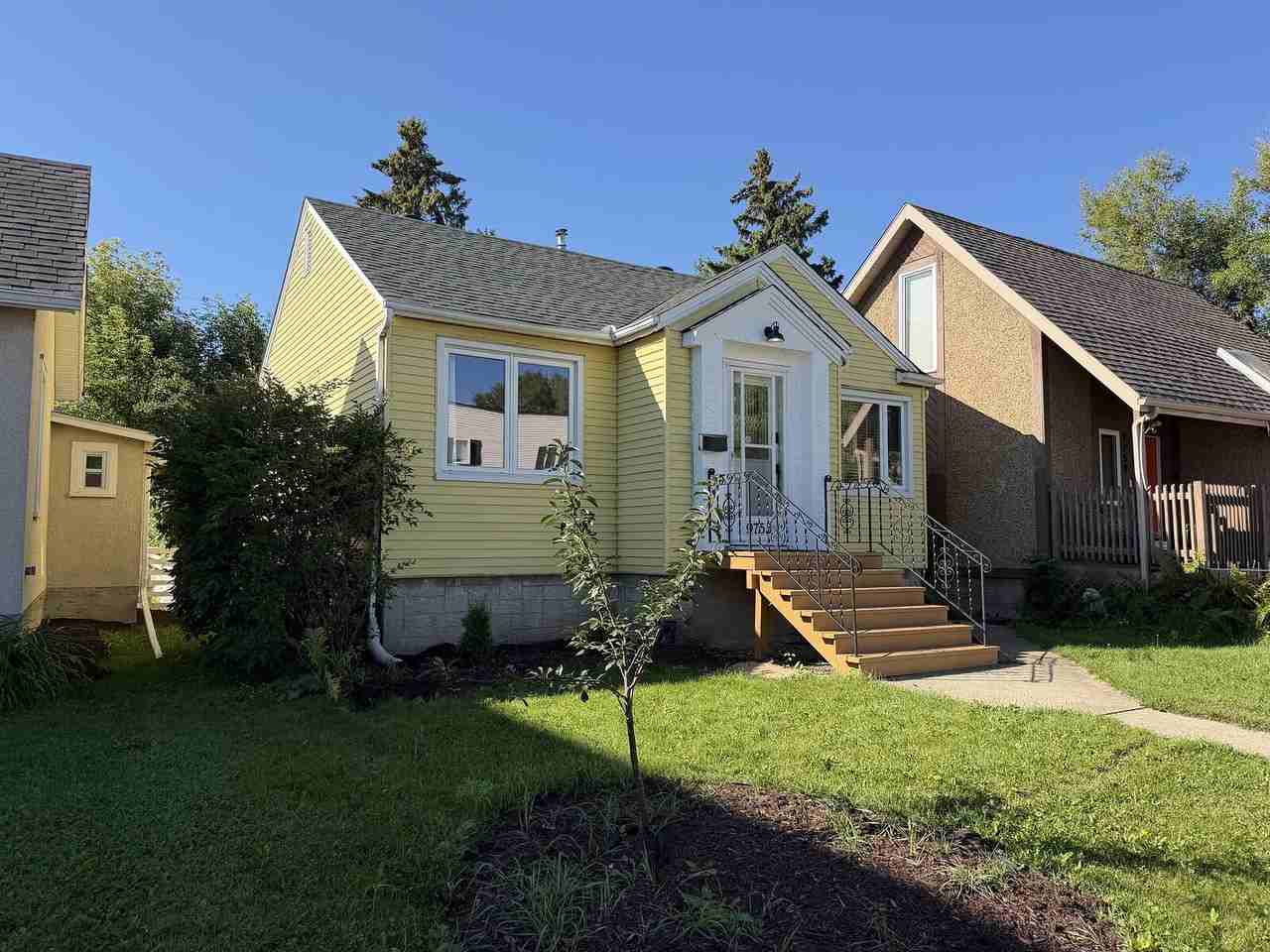 9755 76 Ave Nw - Photo 2 of 50