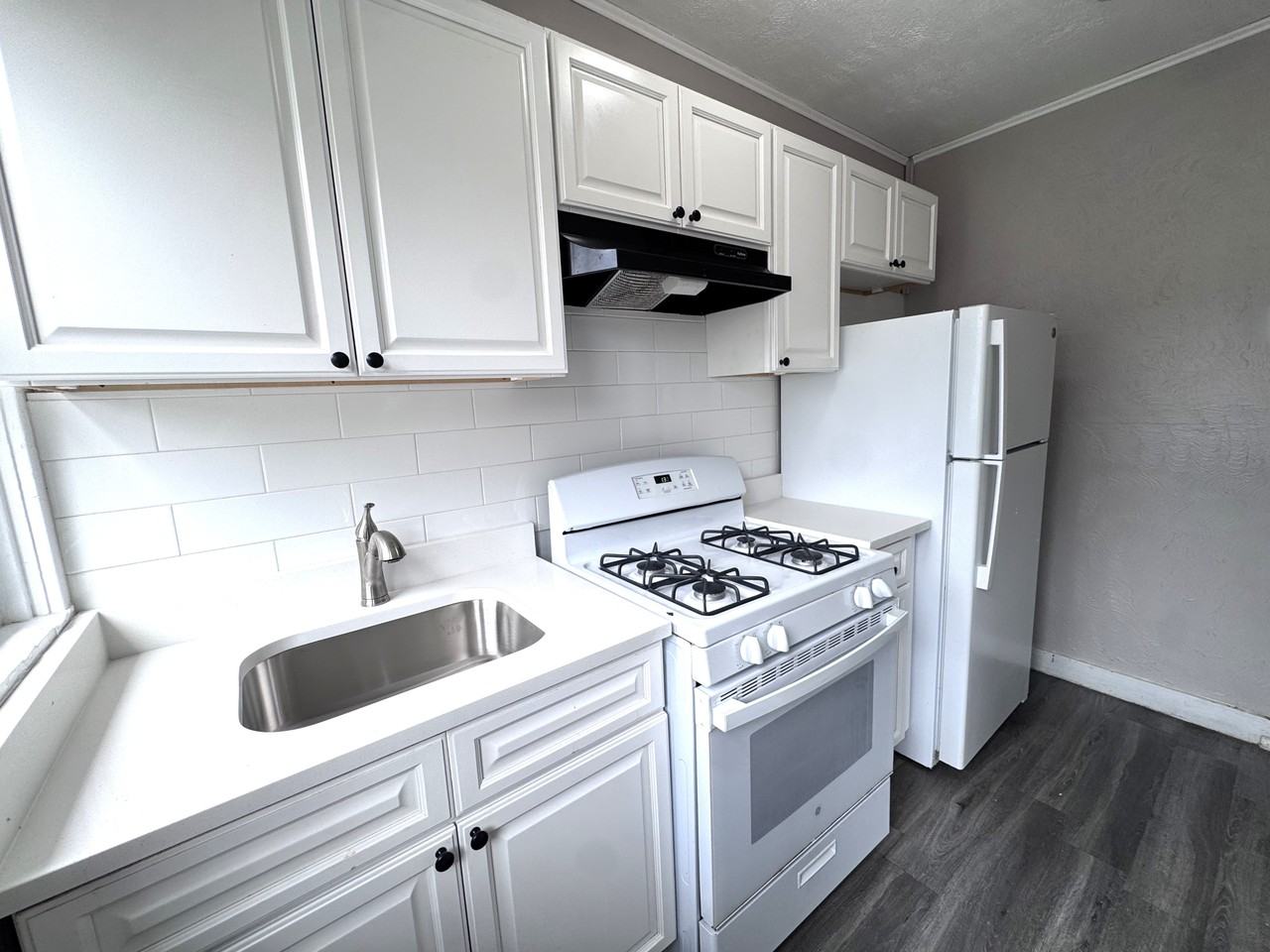 50 Glendale Ave #5 - Photo 2 of 13