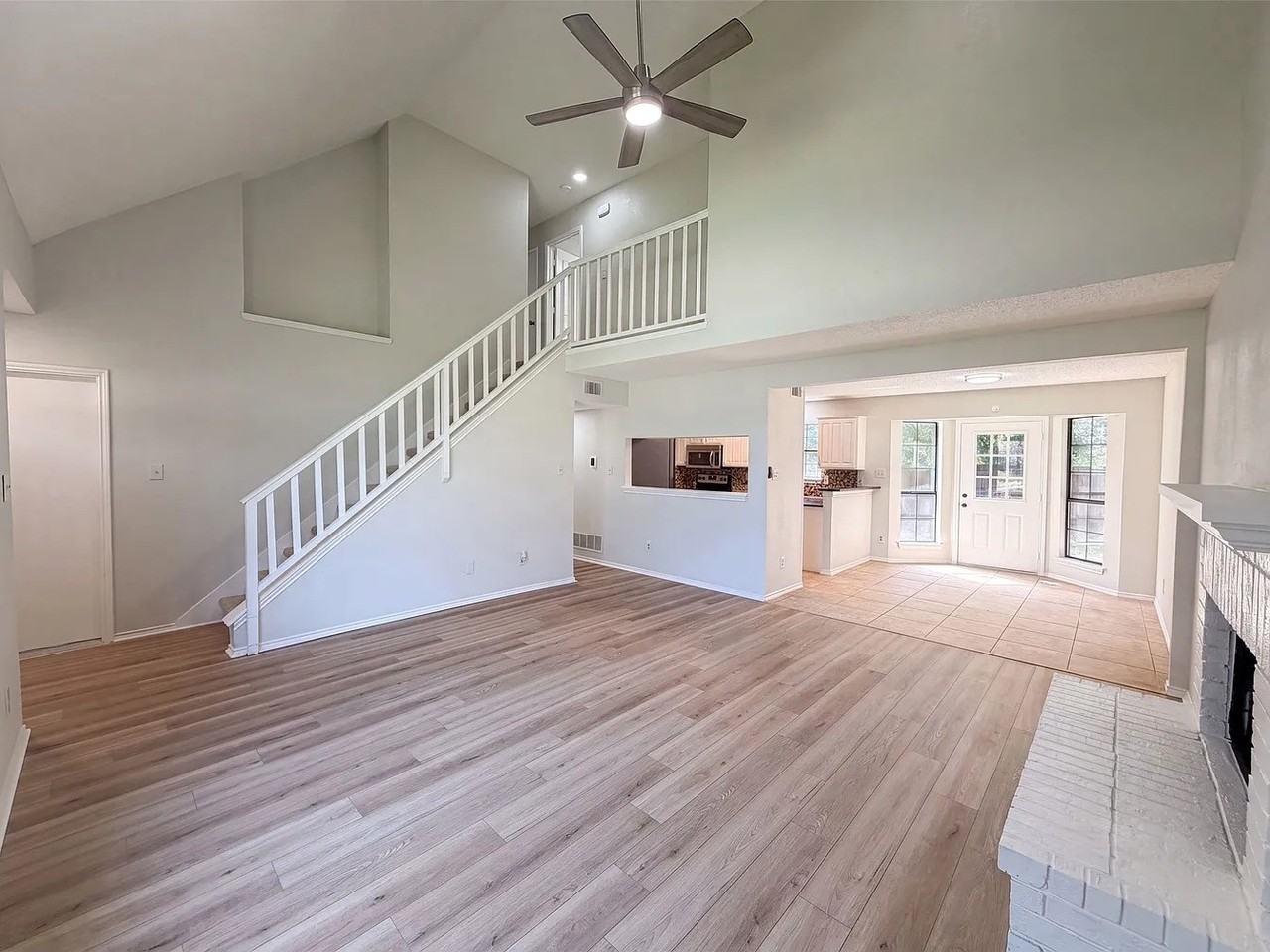 4308 Windwillow Court - Photo 4 of 10