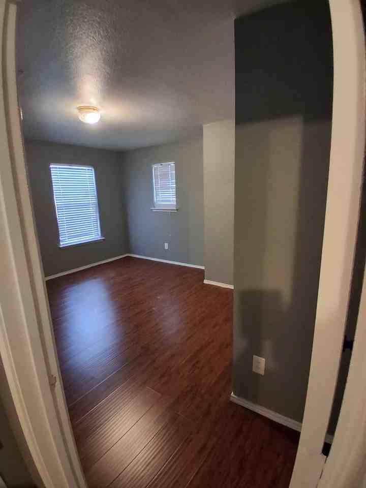 14813 Whispering Ct #NA - Photo 6 of 18