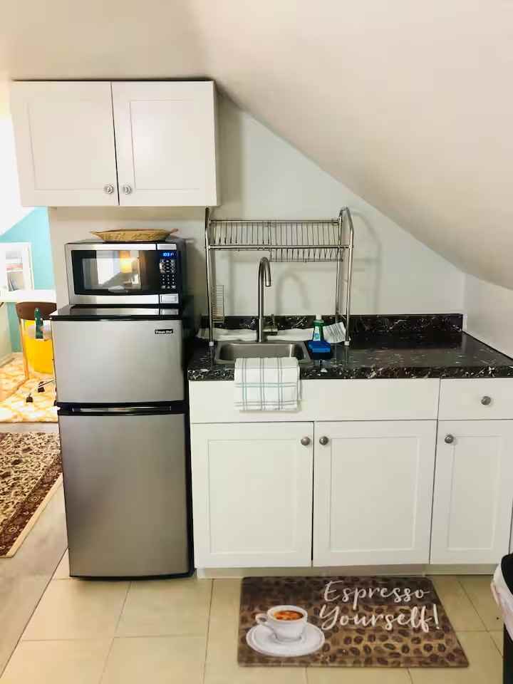 2466 32nd Ave N #NA - Photo 2 of 15