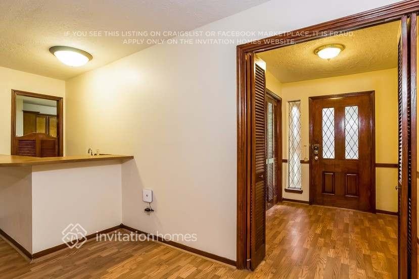 18015 Tall Cypress Dr - Photo 5 of 28