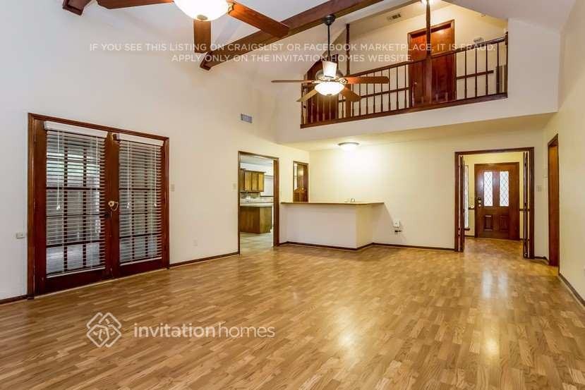 18015 Tall Cypress Dr - Photo 6 of 28
