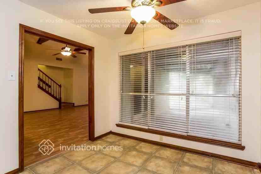 18015 Tall Cypress Dr - Photo 7 of 28