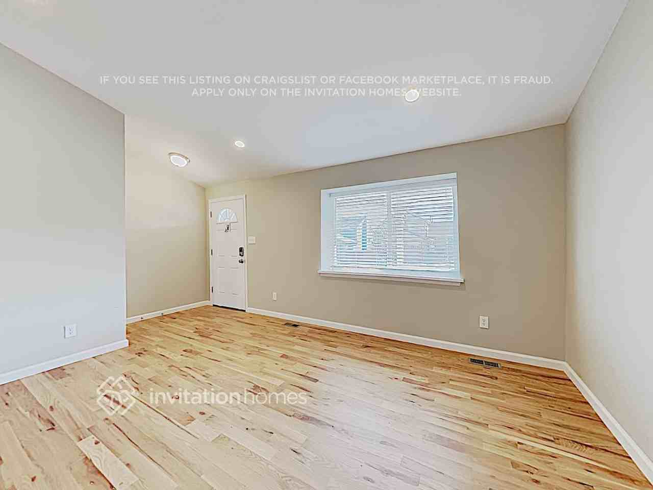 12073 Eudora Ct - Photo 5 of 19