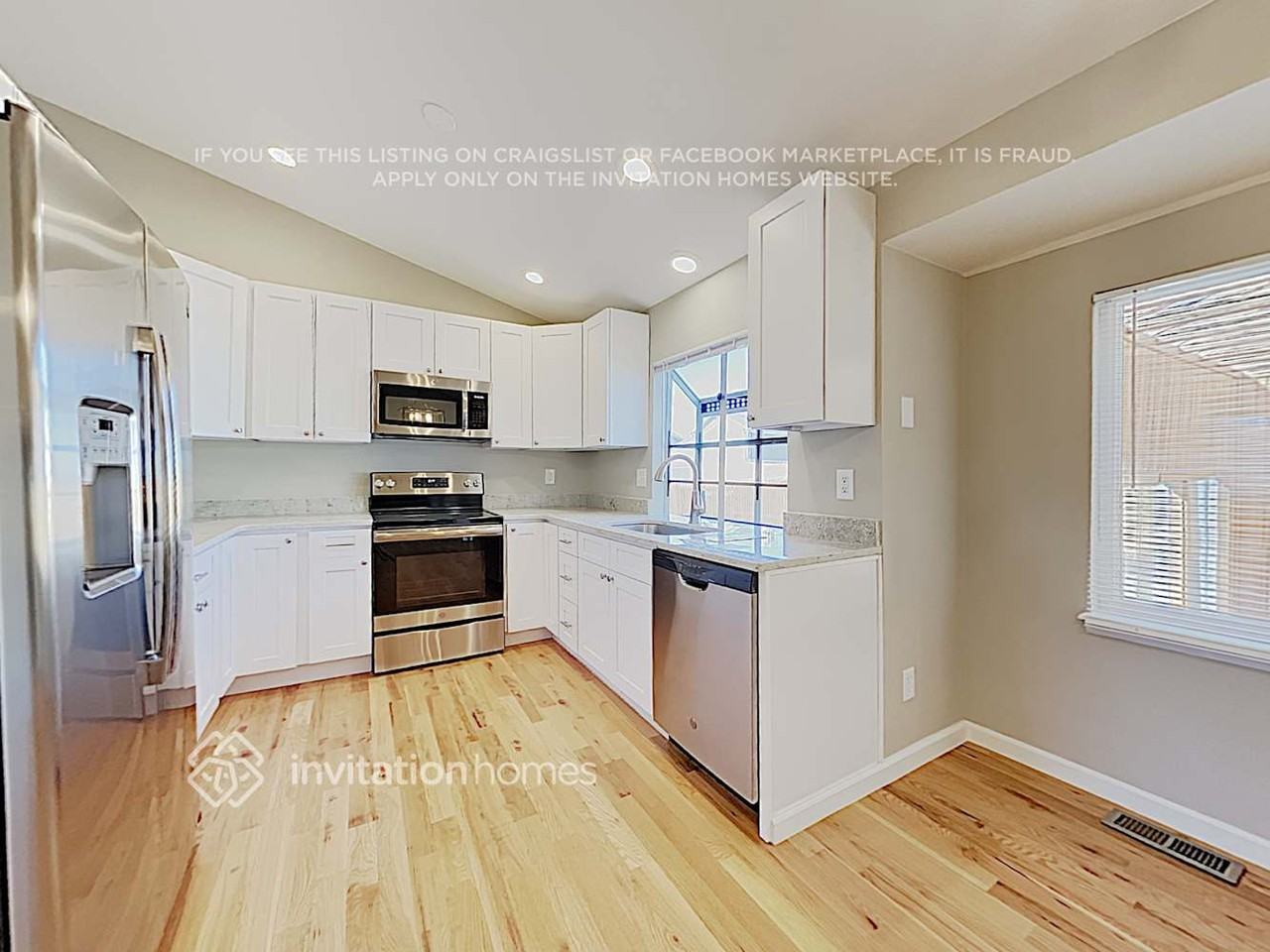 12073 Eudora Ct - Photo 7 of 19