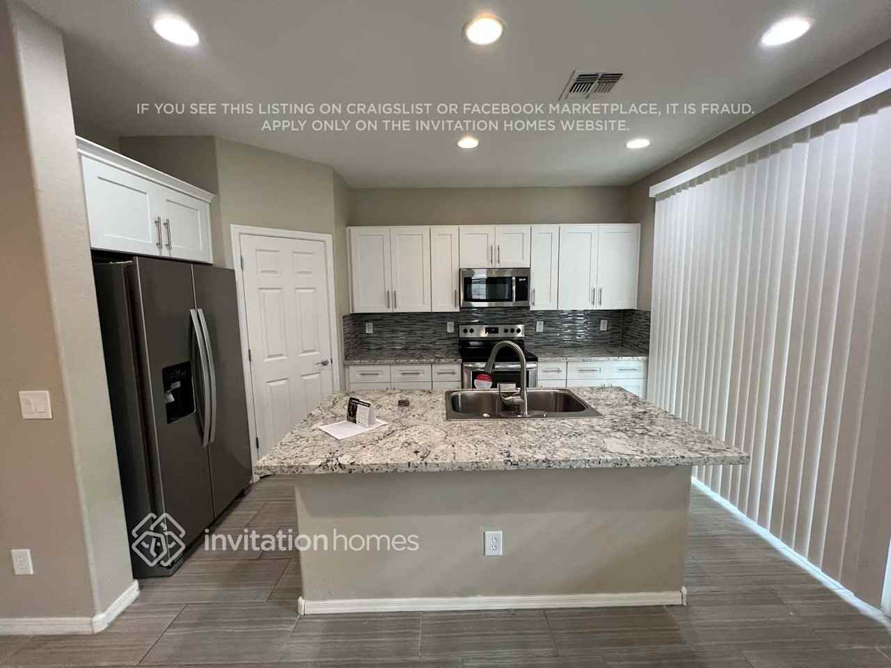9851 E Acceleration Dr - Photo 3 of 10