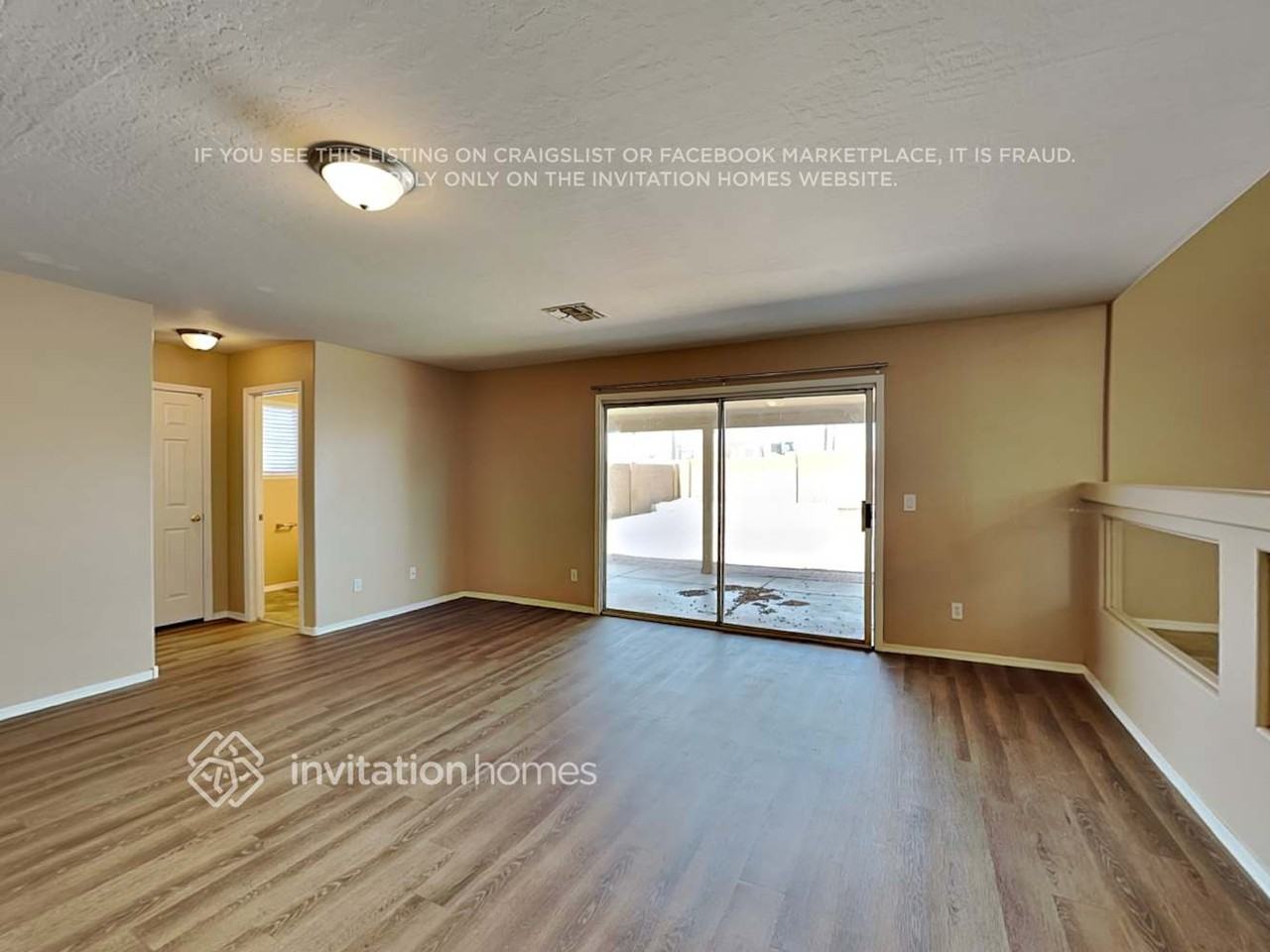 11024 W Lane Ave - Photo 7 of 19