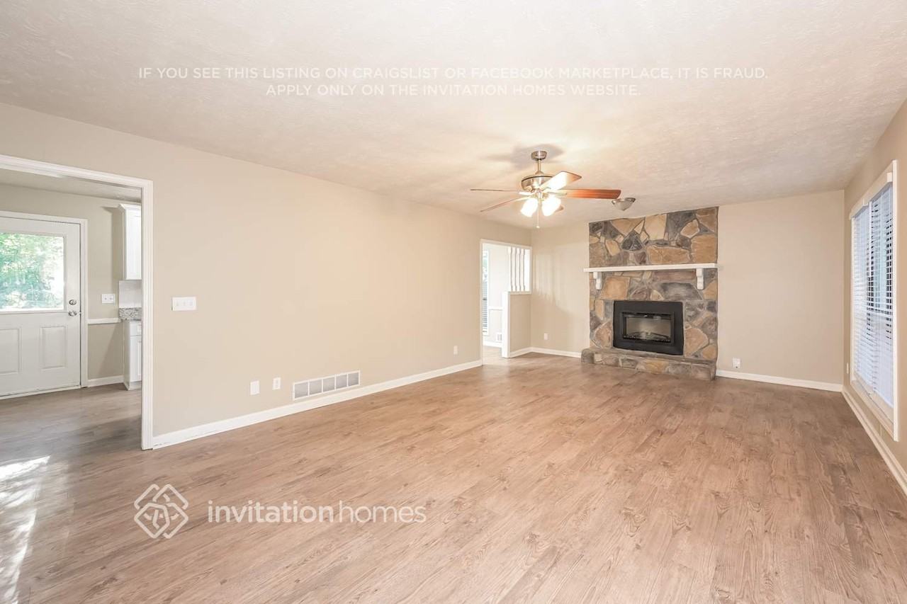 376 Mill Ridge Way - Photo 5 of 19