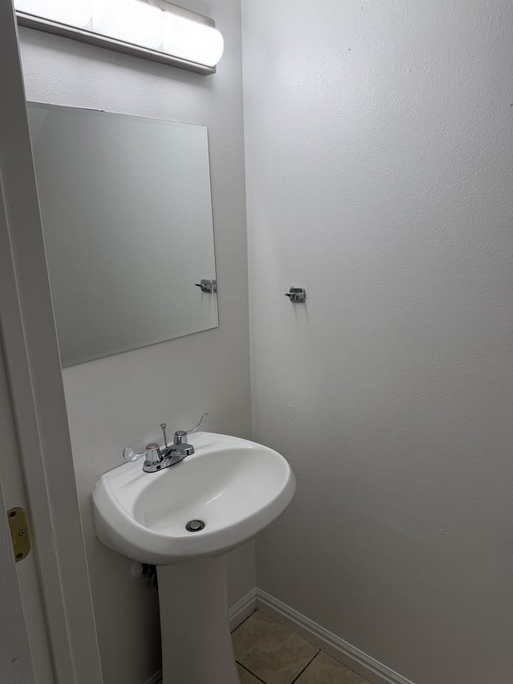 3909 Nora St #NA - Photo 5 of 12