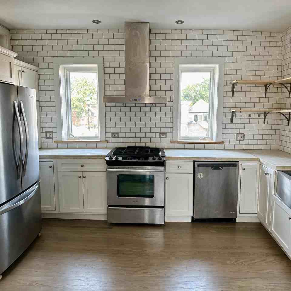 3018 S Union Ave #2 - Photo 7 of 22