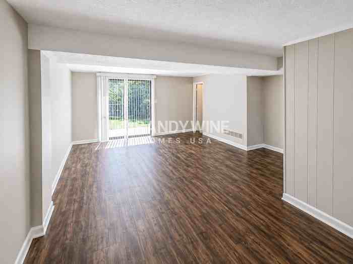 4720 Edwina Ln Sw - Photo 4 of 27