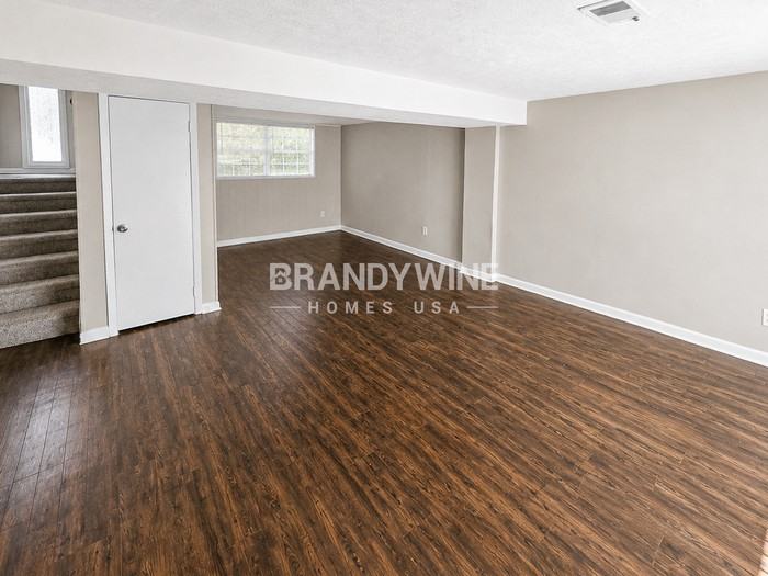 4720 Edwina Ln Sw - Photo 5 of 27