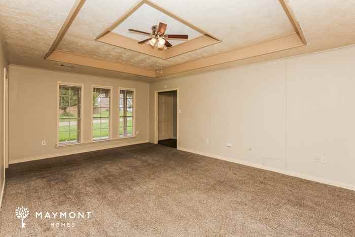5377 Brookhollow Dr - Photo 4 of 12