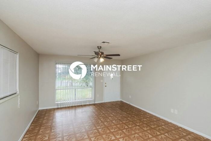 794 Bianca Dr Ne - Photo 4 of 16
