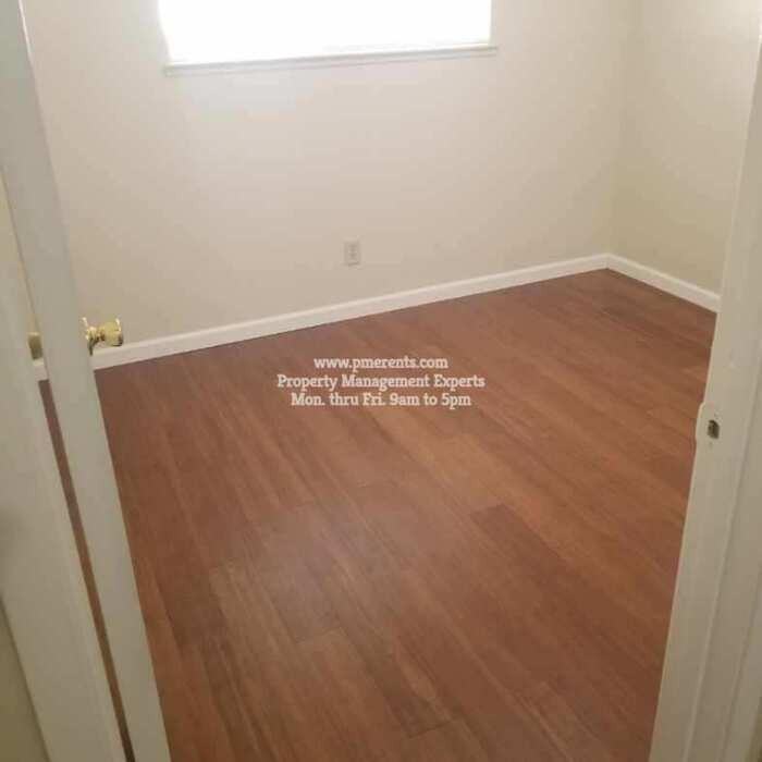 201 Woodrow Ave #68 - Photo 7 of 12