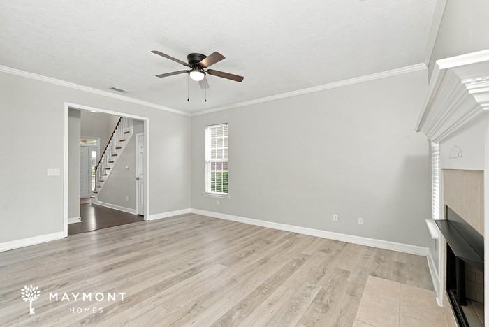 611 Cornerstone Pl - Photo 6 of 13