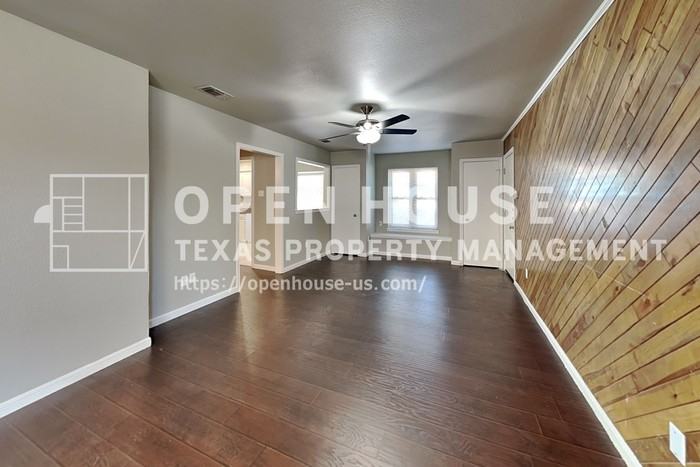 1733 Brighton Dr - Photo 7 of 29