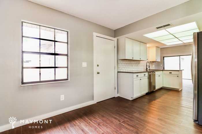 2886 Whispering Dr S - Photo 7 of 14