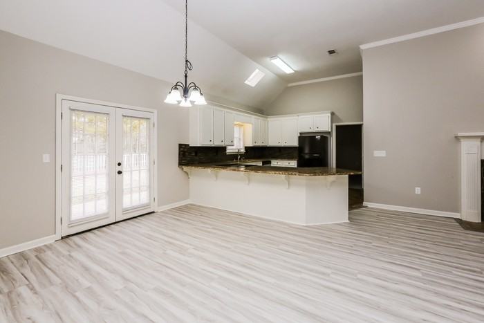 206 Overland Ln - Photo 4 of 10
