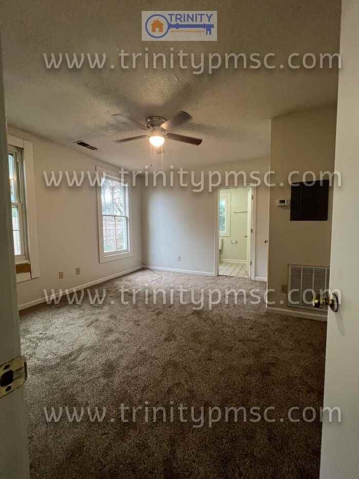 809 Edgefield St #B - Photo 5 of 8