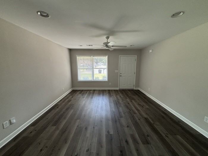 188 Bradford Cir - Photo 4 of 23
