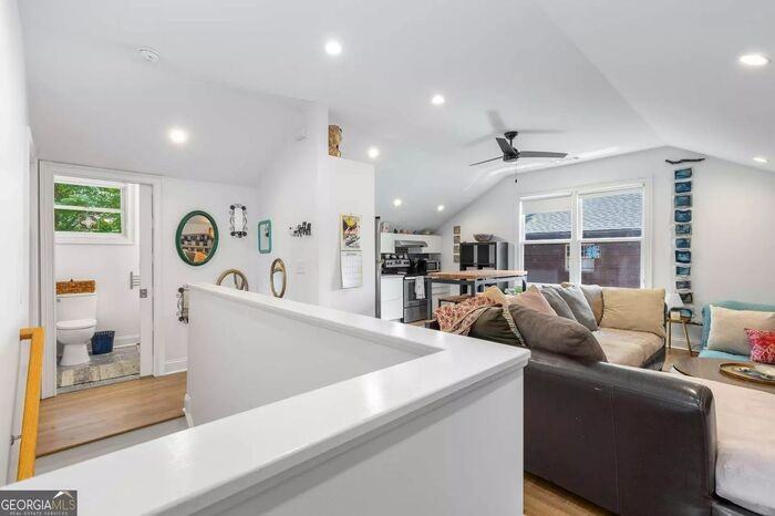 471 Page Ave Ne #2 - Photo 4 of 19