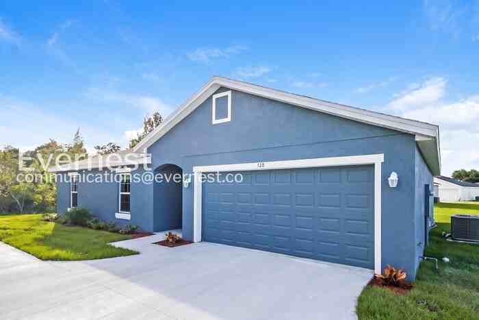 528 Bristol Cir - Photo 3 of 21