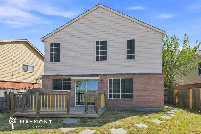 117 Driftwood Dr - Photo 3 of 3