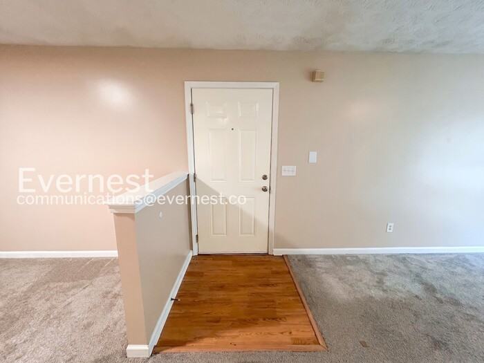 7101 Fairington Ridge Cir - Photo 5 of 17