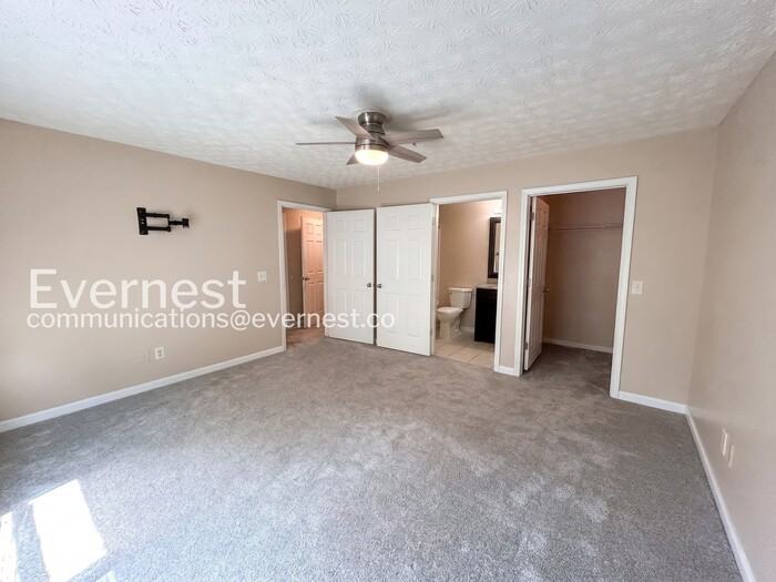 7101 Fairington Ridge Cir - Photo 6 of 17
