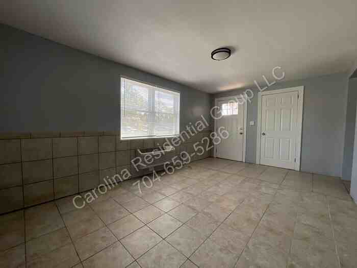 259 Jefferson Ct Ne #6 - Photo 6 of 12